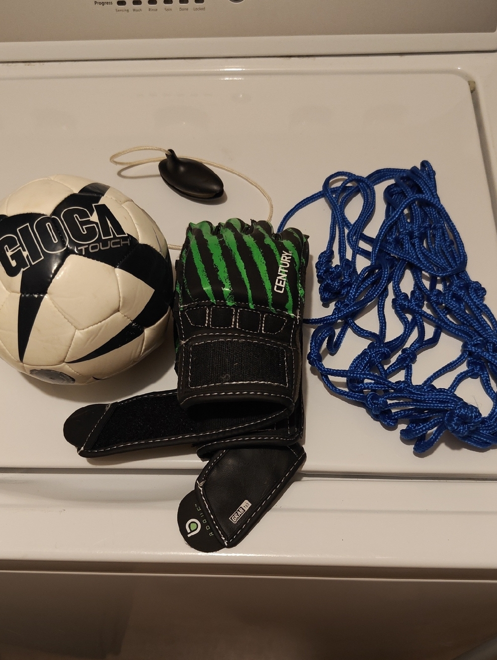 Misc Youth Sports Gear Training Glove / Juggle Ball / Blue Rope
